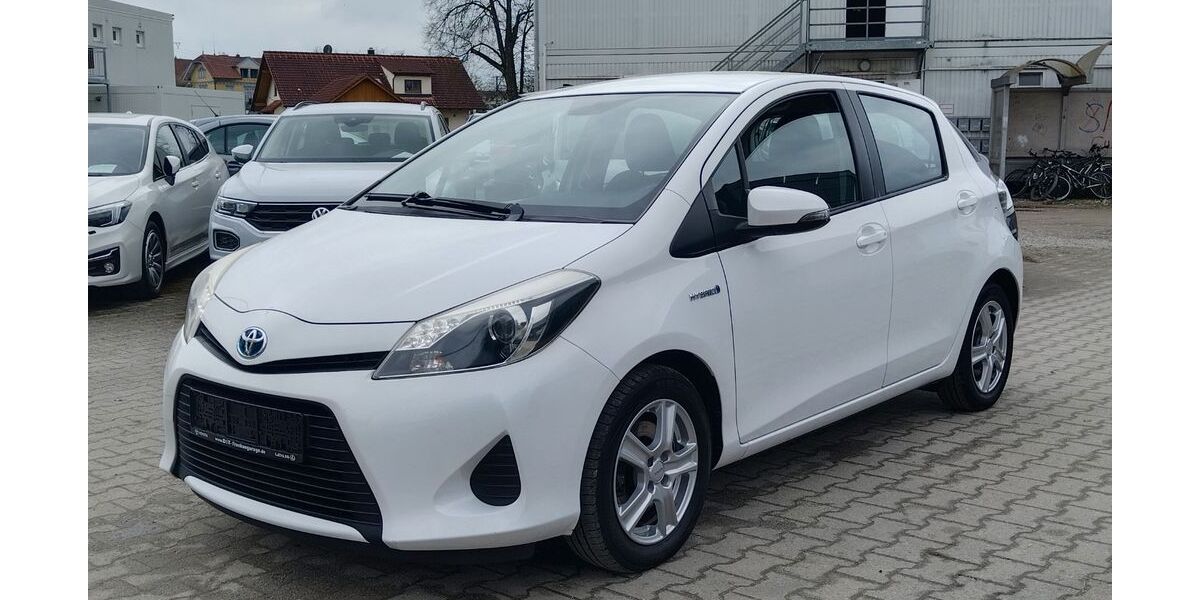 Toyota Yaris 159.000 km 7.700 &euro; Diepoldshofen 88299
