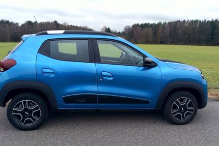 Dacia Spring 52.000 km 8.490 &euro; Mantel 92708