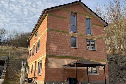Haus zum Kaufen in Eisenach 339.000 € 190 m² 10 zimmer