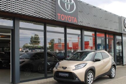 Toyota Aygo (X) 53.807 km 12.992 &euro; Moers 47441