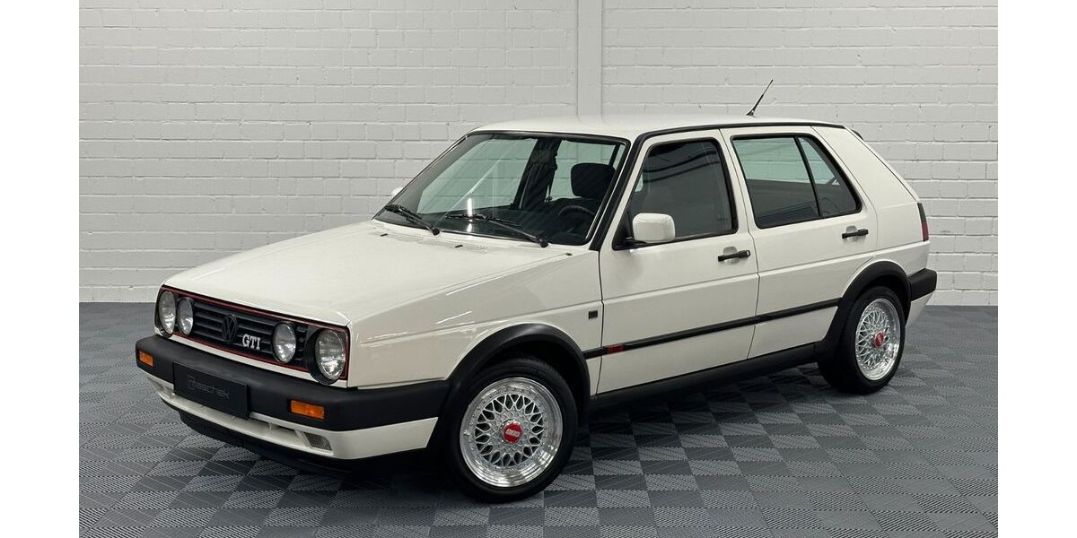 VW Golf 102.800 km 19.900 &euro; Aschaffenburg 63743