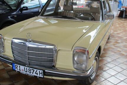 Mercedes-Benz 230 43.000 km 13.900 &euro; Stadtoldendorf 37627