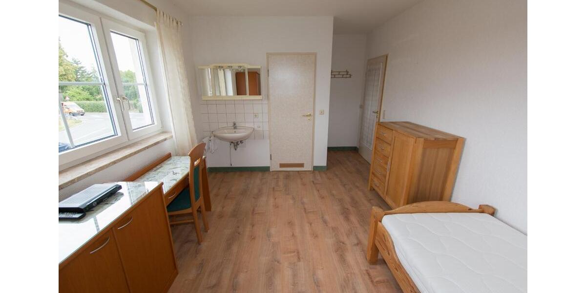 Etagenwohnung Bad Rodach - 1 Zimmer, 20 m&sup2;, 350&euro; | Angebot:24878745