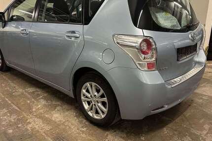 Toyota Verso 182.300 km 6.980 &euro; Mainz 55129