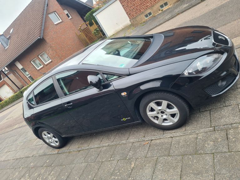 Seat Leon 103.500 km 6.399 € Bergheim 50129