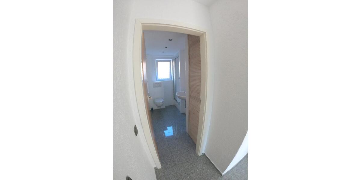 Etagenwohnung Pforzheim Dillweißenstein - 2 Zimmer, 67 m&sup2;, 210.000&euro; | Angebot:26851539