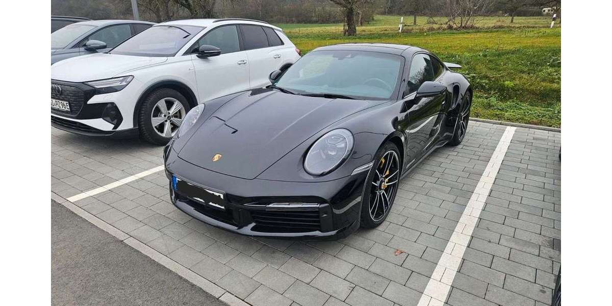 Porsche 992 25.000 km 214.800 &euro; Marburg 35043