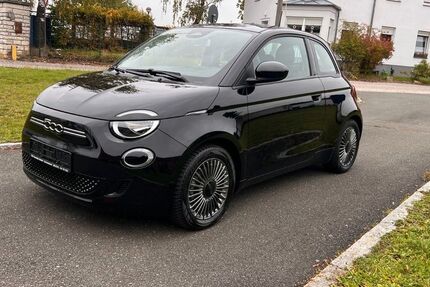 Fiat 500e 30.600 km 14.490 € Schwabach 91126