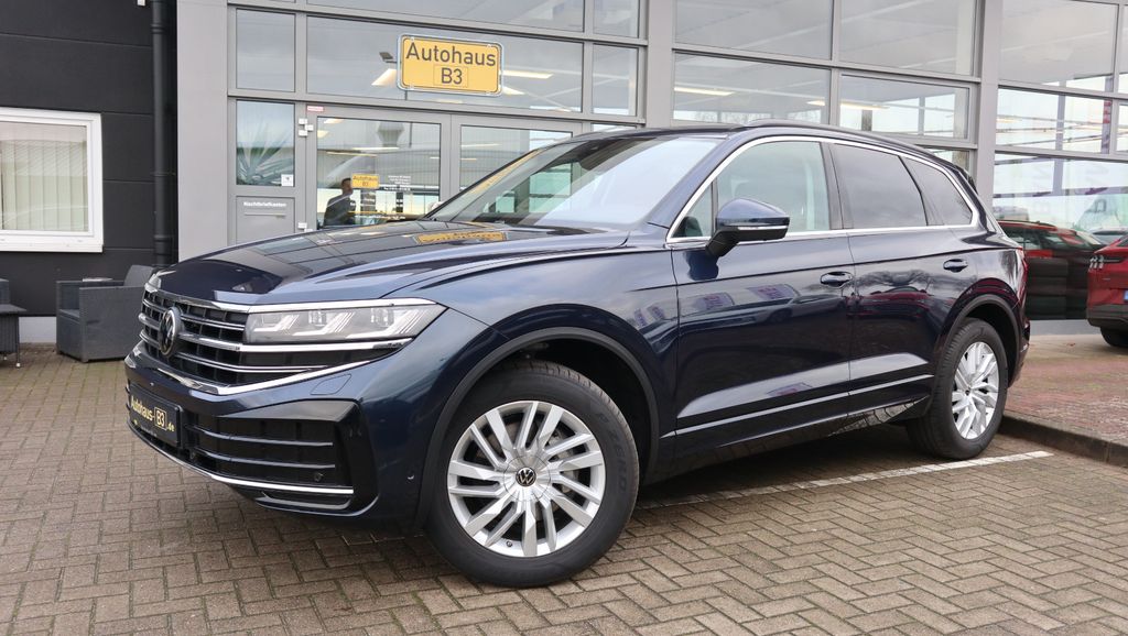 VW Touareg 23.638 km 58.990 &euro; Bergen 29303