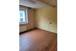 Einfamilienhaus Baunatal - 8 Zimmer, 243 m&sup2;, 225.000&euro; | Angebot:25305013