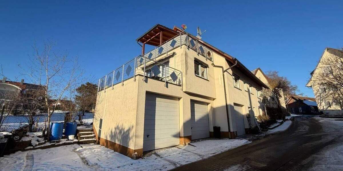 Mehrfamilienhaus, Wohnhaus Wildberg Effringen - 7 Zimmer, 200 m&sup2;, 475.000&euro; | Angebot:24657197