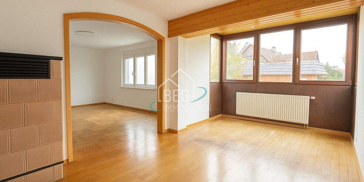 Modernisiertes Zweifamilienhaus mit großem Garten und flexibler Nutzung 6 zimmer