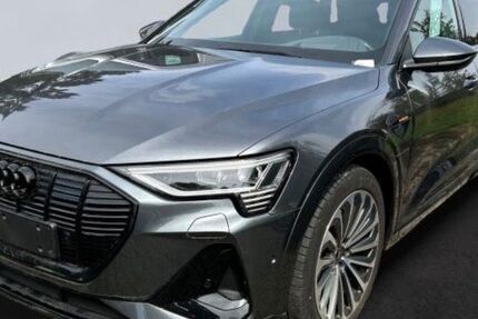 Audi e-tron 97.500 km 37.950 &euro; Ahausen (ehem. TÜV Gelände) 27367