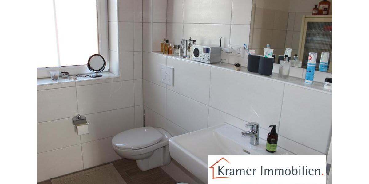 Etagenwohnung Varel - 3 Zimmer, 86 m&sup2;, 850&euro; | Angebot:25380221