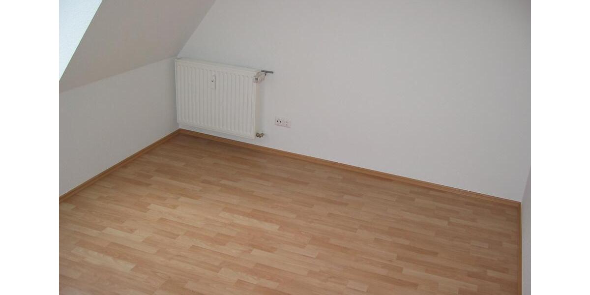 Dachgeschoßwohnung Soest - 3 Zimmer, 80 m&sup2;, 600&euro; | Angebot:26409252