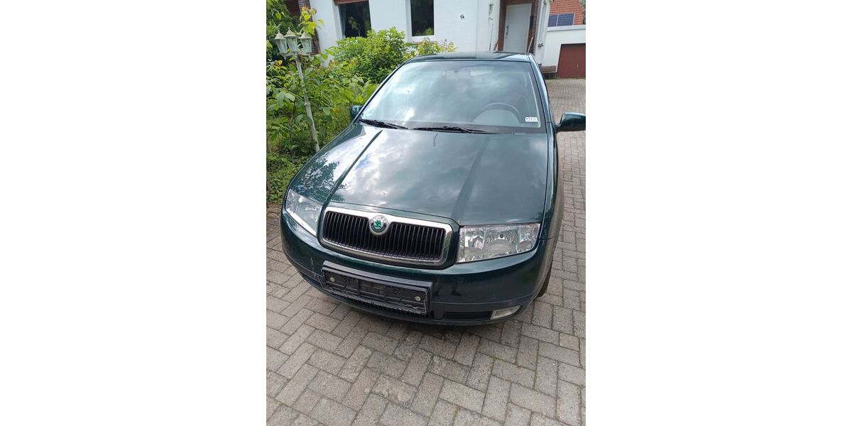 Skoda Fabia 111.800 km 850 &euro; Petershagen 32469