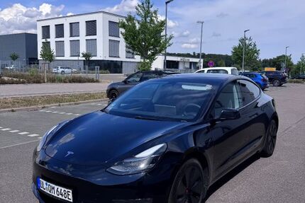 Tesla Model 3 147.000 km 23.800 &euro; bernstadt 89182