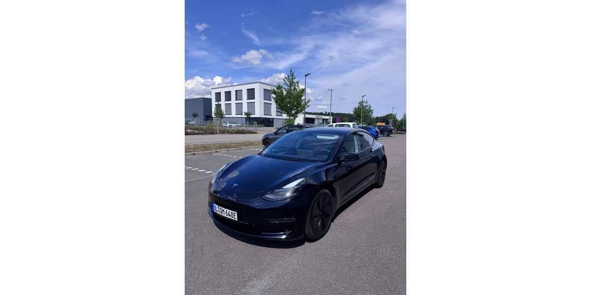 Tesla Model 3 147.000 km 23.800 &euro; bernstadt 89182