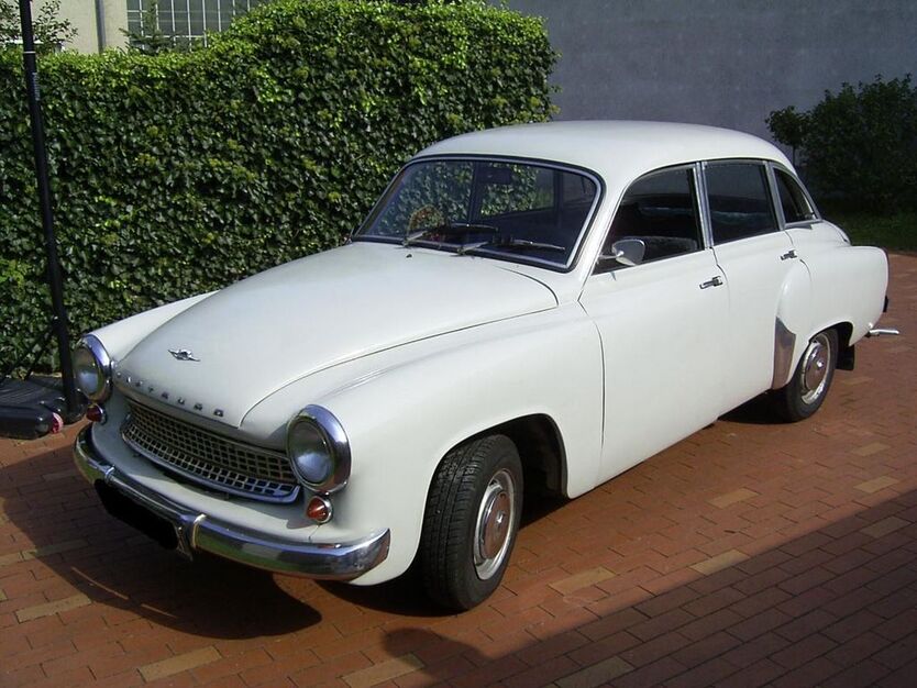 Wartburg 311 111.778 km 7.750 € Börde-Hakel 39448