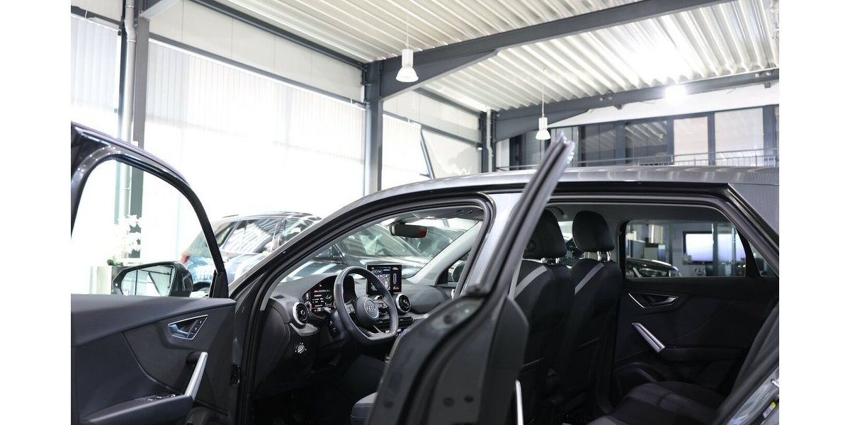 Audi Q2 30 TFSI S-LINE DAYTONA / LED, VC, ACC+LANE 10.000 km 24.992 &euro; Hamm 59077