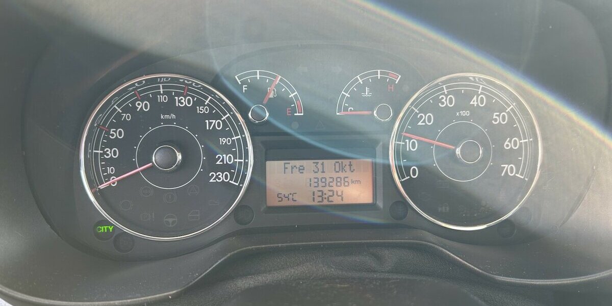 Fiat Grande Punto 1.4i 8V Active Klima Euro4 139.200 km 2.200 &euro; Altdorf 84032
