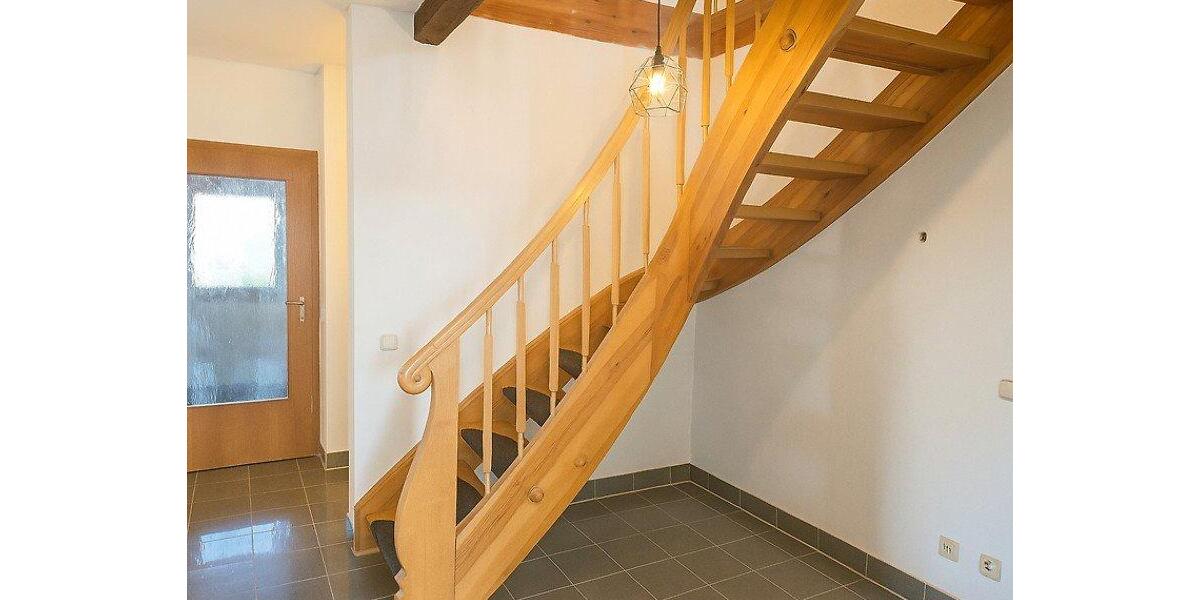 Mehrfamilienhaus, Wohnhaus Rottenburg am Neckar - 9 Zimmer, 223 m&sup2;, 749.000&euro; | Angebot:26639408