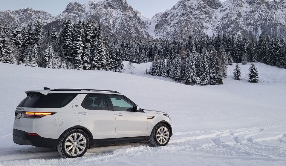 Land Rover Discovery 24.900 km 46.600 € Neubeuern 83115