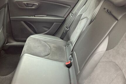 Seat Leon 102.500 km 11.600 &euro; Viereth 96191