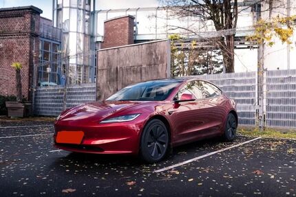 Tesla Model 3 45.000 km 40.700 € Trier 54293