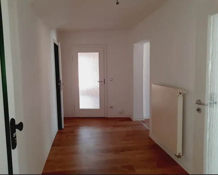 Wohnung zum Mieten in Chemnitz 350 € 65.27 m²