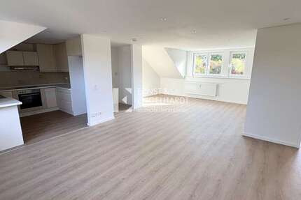 Wohnung Kitzingen - 3 Zimmer, 92 m&sup2;, 820&euro; | Angebot:27648319