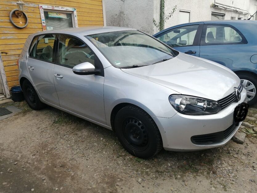 VW Golf 224.000 km 2.950 € Schönefeld OT-Waltersdorf 12529