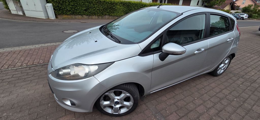 Ford Fiesta 185.101 km 2.999 &euro; Grossenlüder-Müs 36137