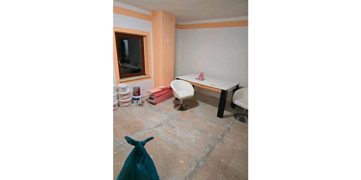 Mehrfamilienhaus, Wohnhaus Löbau - 5 Zimmer, 120 m&sup2;, 700&euro; | Angebot:25441994