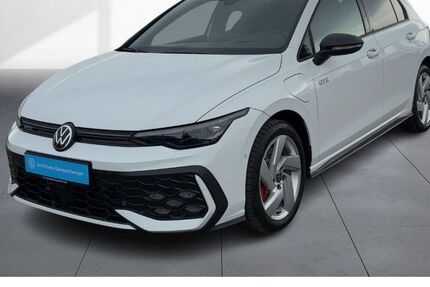 VW Golf 14.854 km 32.890 &euro; Dresden 01169