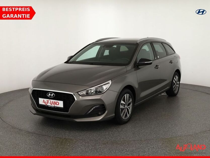 i30