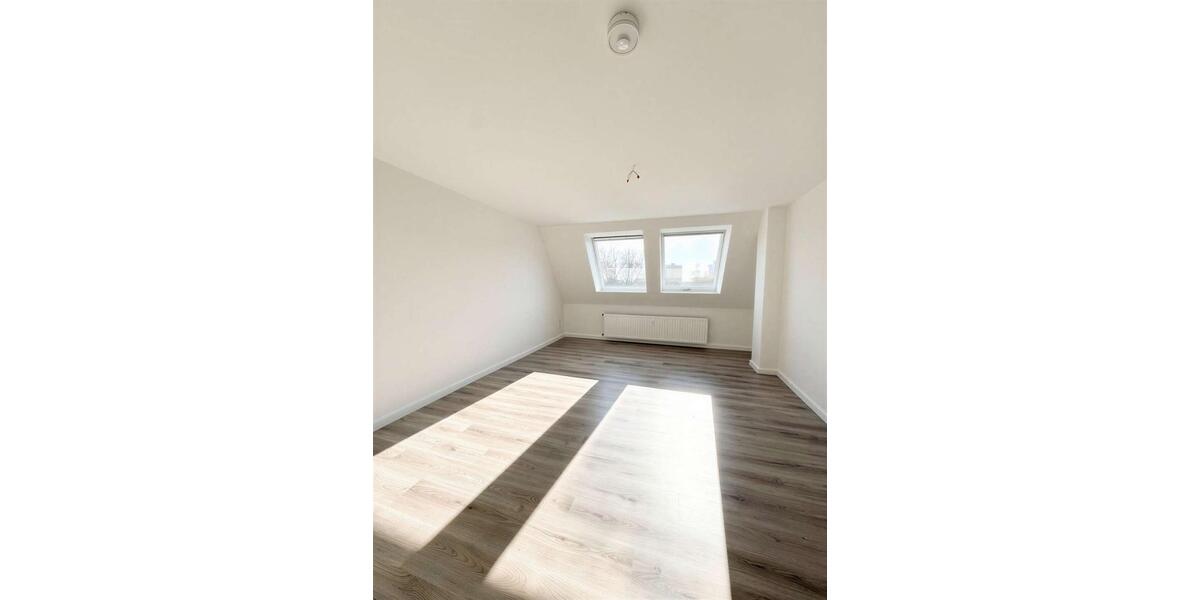 Dachgeschoßwohnung Magdeburg Brückfeld - 3 Zimmer, 74 m&sup2;, 729&euro; | Angebot:25376540