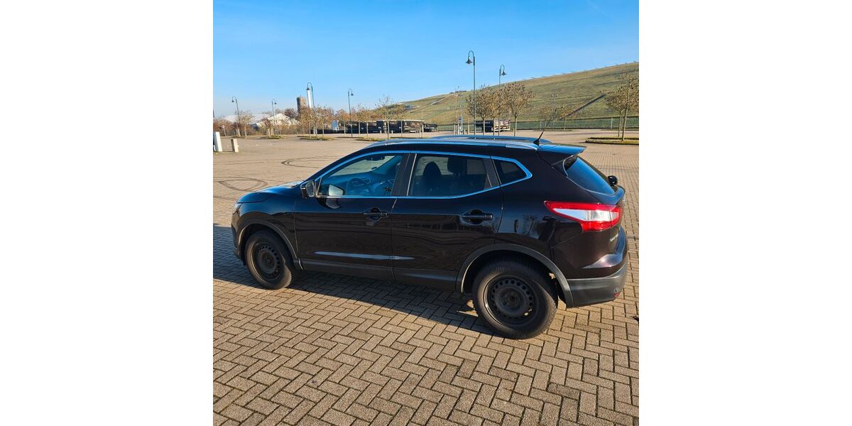 Nissan Qashqai 169.000 km 9.300 &euro; Magdeburg 39110