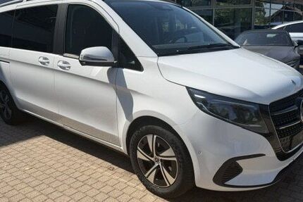 Mercedes-Benz V 220 30.000 km 57.870 &euro; Roding 93426