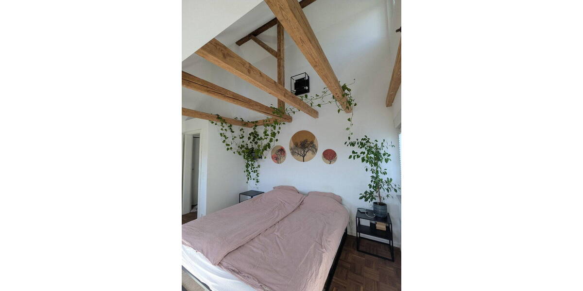 Einfamilienhaus Korntal-Münchingen Kallenberg - 8 Zimmer, 250 m&sup2;, 850.000&euro; | Angebot:26318854