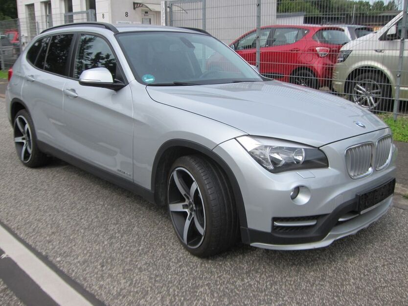 BMW X1 145.000 km 10.500 € Hamburg 22147