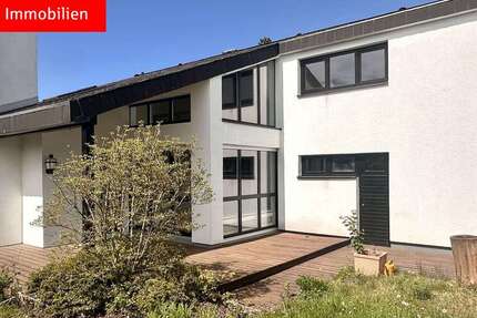 Haus Friedrichsdorf - 4 Zimmer, 209 m&sup2;, 1.090.000&euro; | Angebot:26690257