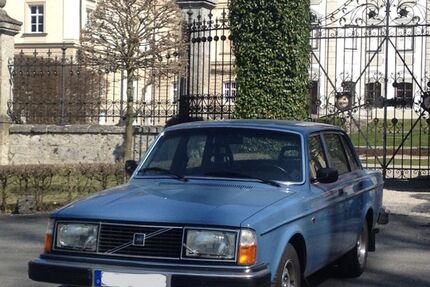Volvo 240 116.000 km 14.950 € Ebersberg 85560