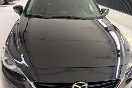 Mazda 3 145.000 km 9.250 € München 81829