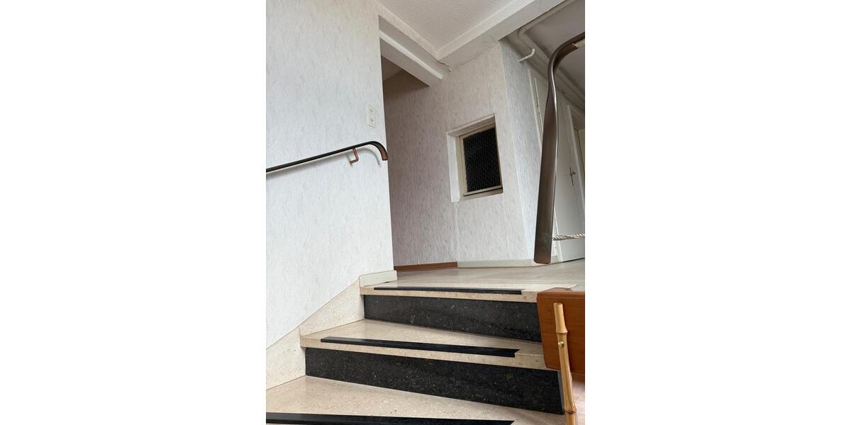 Geräumiges 7-Zimmer-Einfamilienhaus in ruhiger Lage von Aßlar 7 zimmer