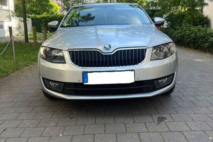 Skoda Octavia 116.000 km 10.300 &euro; Frankfurt am Main 60326