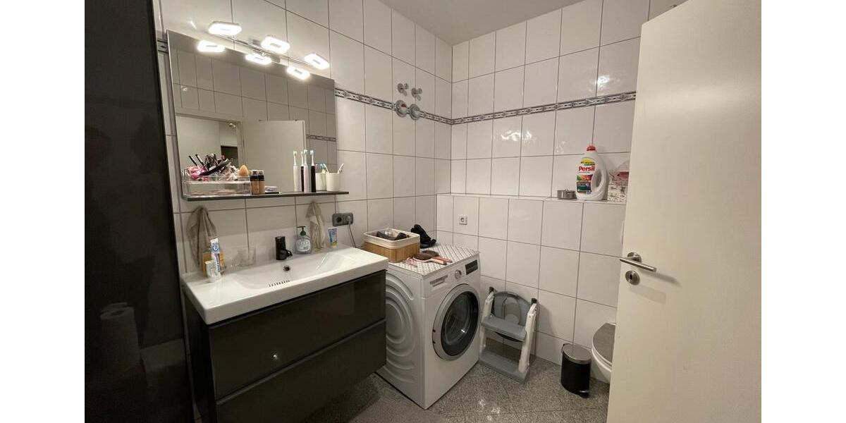 Etagenwohnung Ilmenau - 2 Zimmer, 74 m&sup2;, 650&euro; | Angebot:23849347