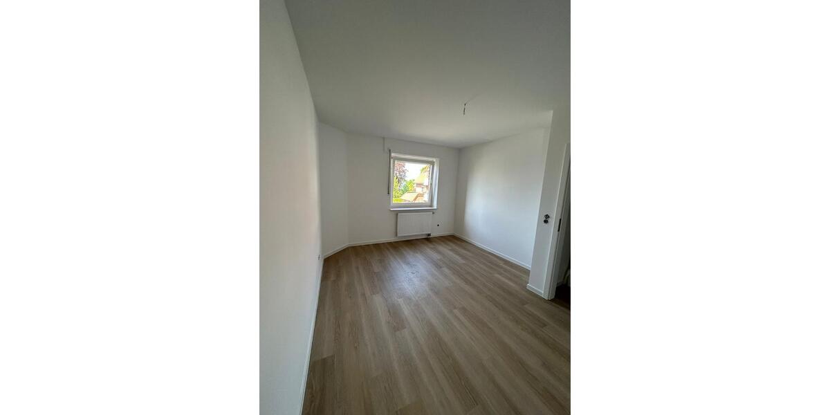 Etagenwohnung Lübbecke - 3 Zimmer, 85 m&sup2;, 850&euro; | Angebot:26414544