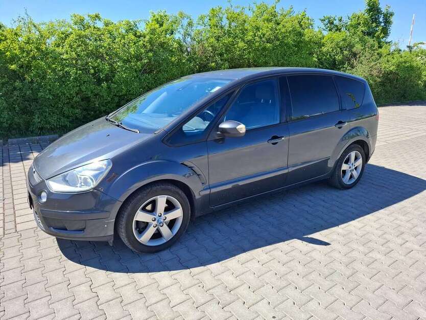 S-Max