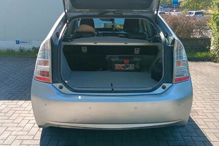 Toyota Prius 253.000 km 5.800 &euro; Berlin 12203